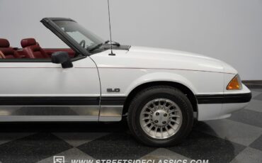 Ford-Mustang-1990-Convertible-28