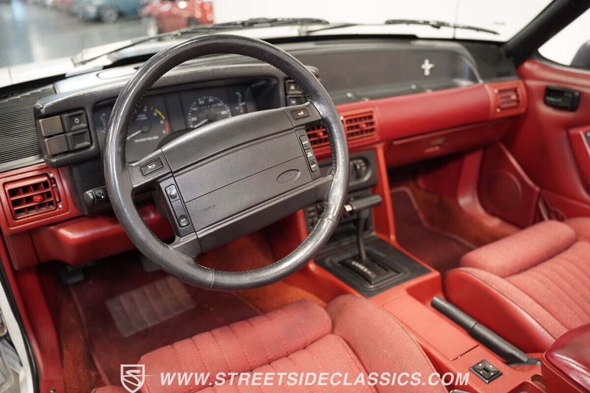 Ford-Mustang-1990-Convertible-4
