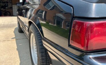Ford-Mustang-1990-Hatchback-6