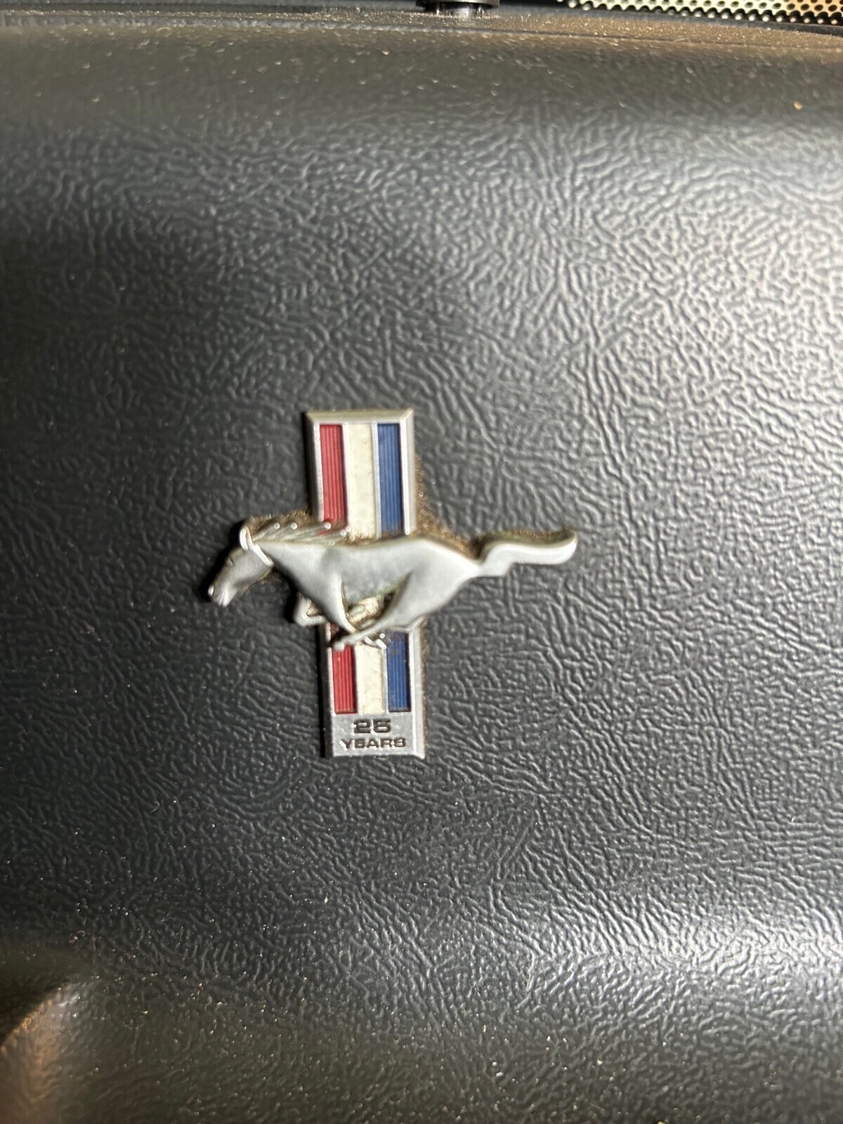 Ford-Mustang-1990-Hatchback-8