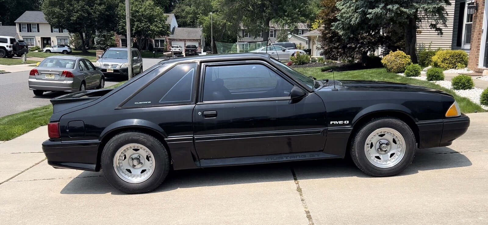 Ford-Mustang-1990-Hatchback
