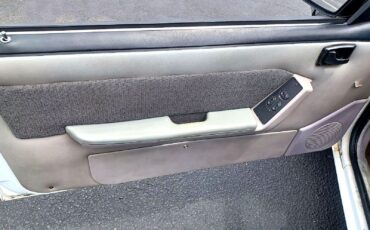 Ford-Mustang-1990-LX-6