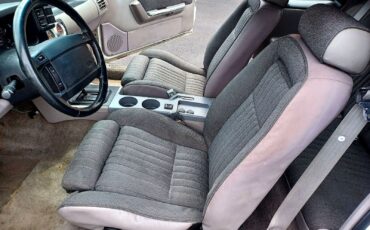 Ford-Mustang-1990-LX-7