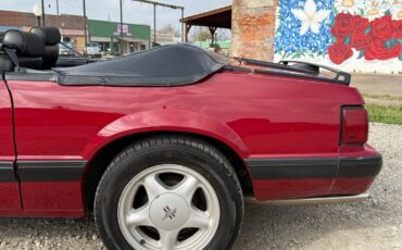 Ford-Mustang-1991-25