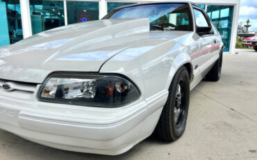 Ford-Mustang-1991-Coupe-12