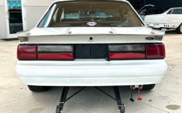 Ford-Mustang-1991-Coupe-16