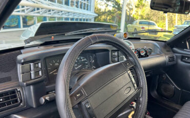 Ford-Mustang-1991-Coupe-27