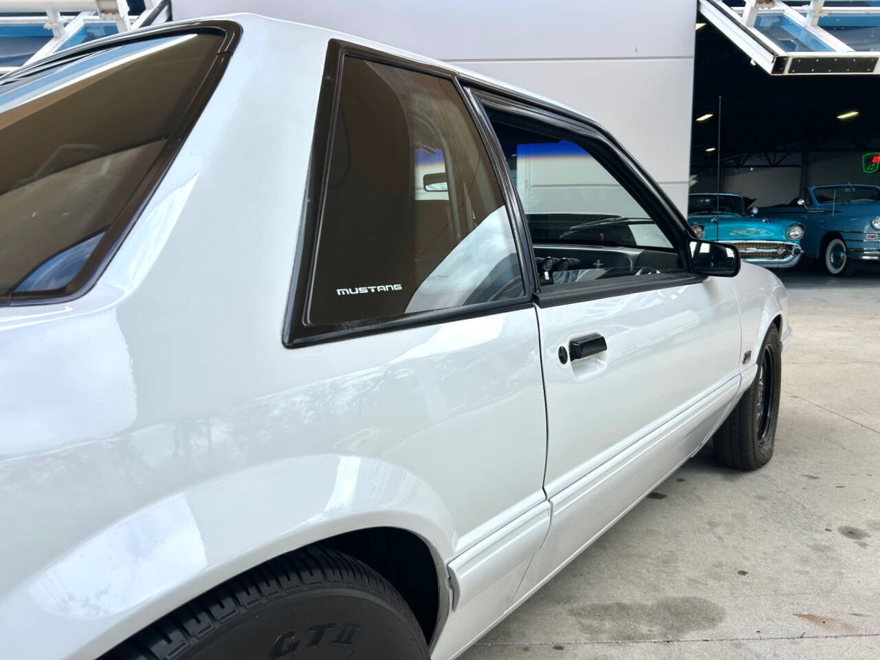 Ford-Mustang-1991-Coupe-7