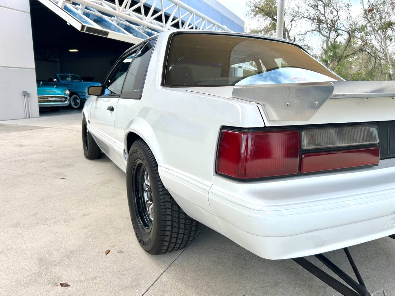 Ford-Mustang-1991-Coupe-9