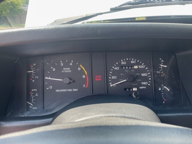 Ford-Mustang-1991-Hatchback-12