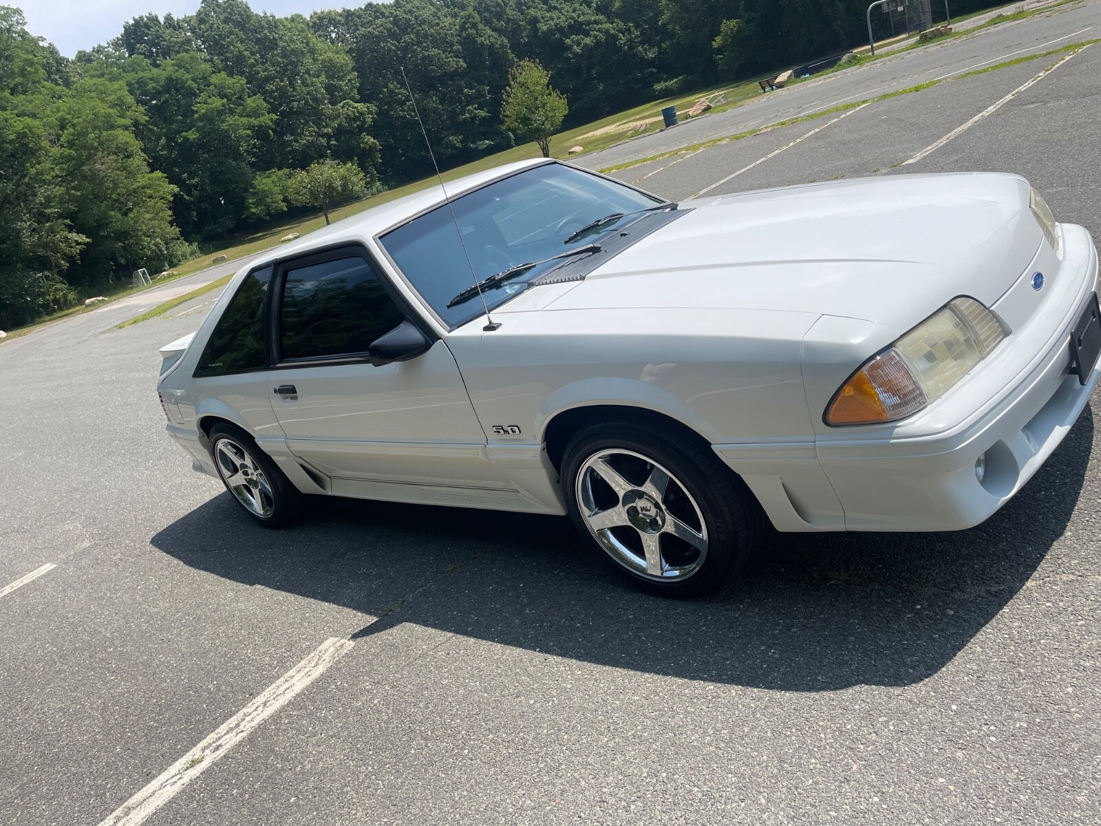 Ford-Mustang-1991-Hatchback-13