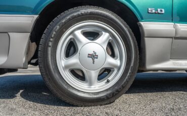 Ford-Mustang-1992-10