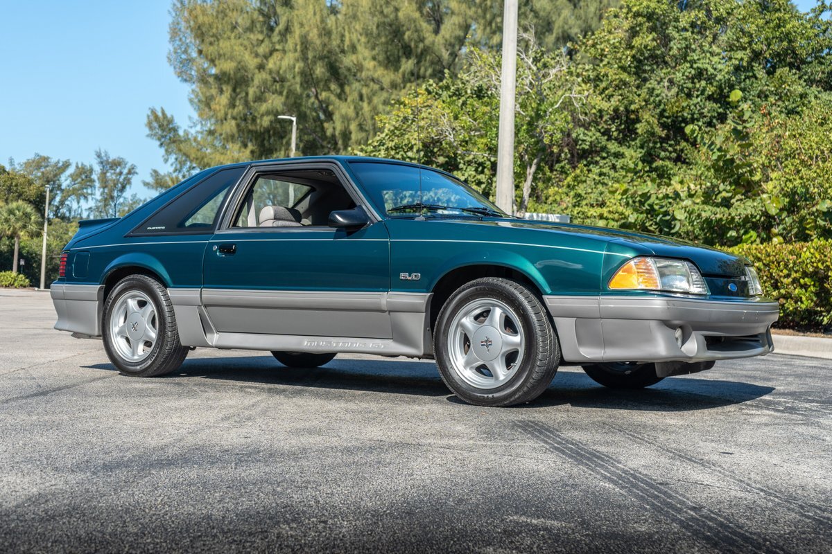 Ford-Mustang-1992-34