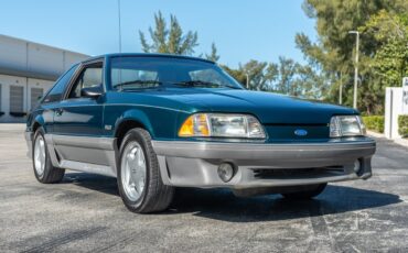 Ford-Mustang-1992-35