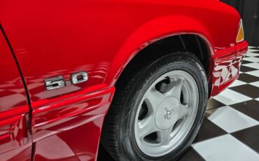 Ford-Mustang-1992-Convertible-27