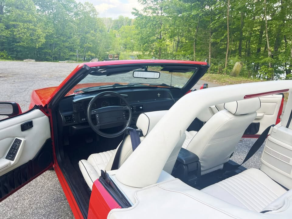 Ford-Mustang-1992-Convertible-3