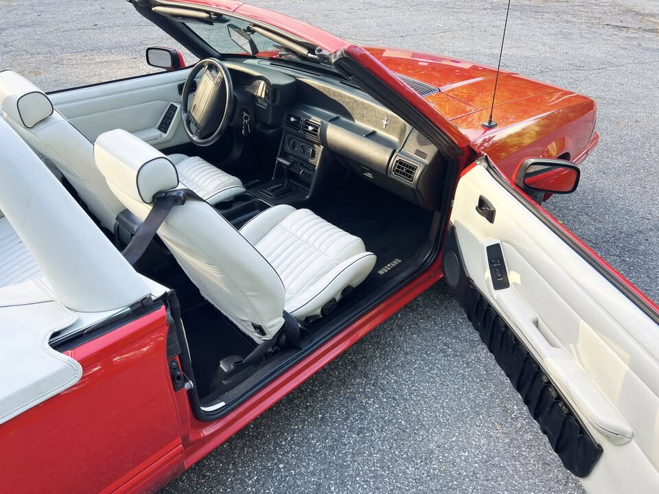 Ford-Mustang-1992-Convertible-4