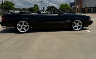 Ford-Mustang-1993-1