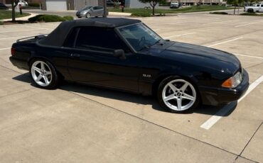 Ford-Mustang-1993-10
