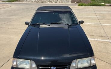 Ford-Mustang-1993-11