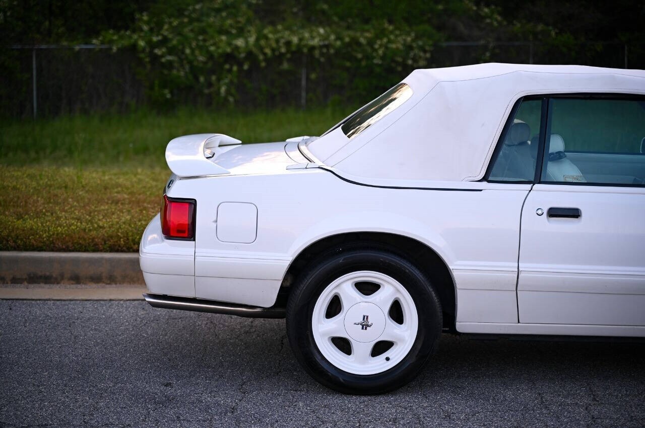 Ford-Mustang-1993-Convertible-17