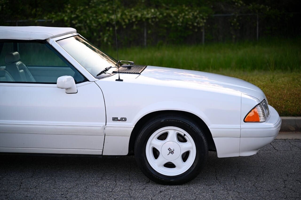 Ford-Mustang-1993-Convertible-19