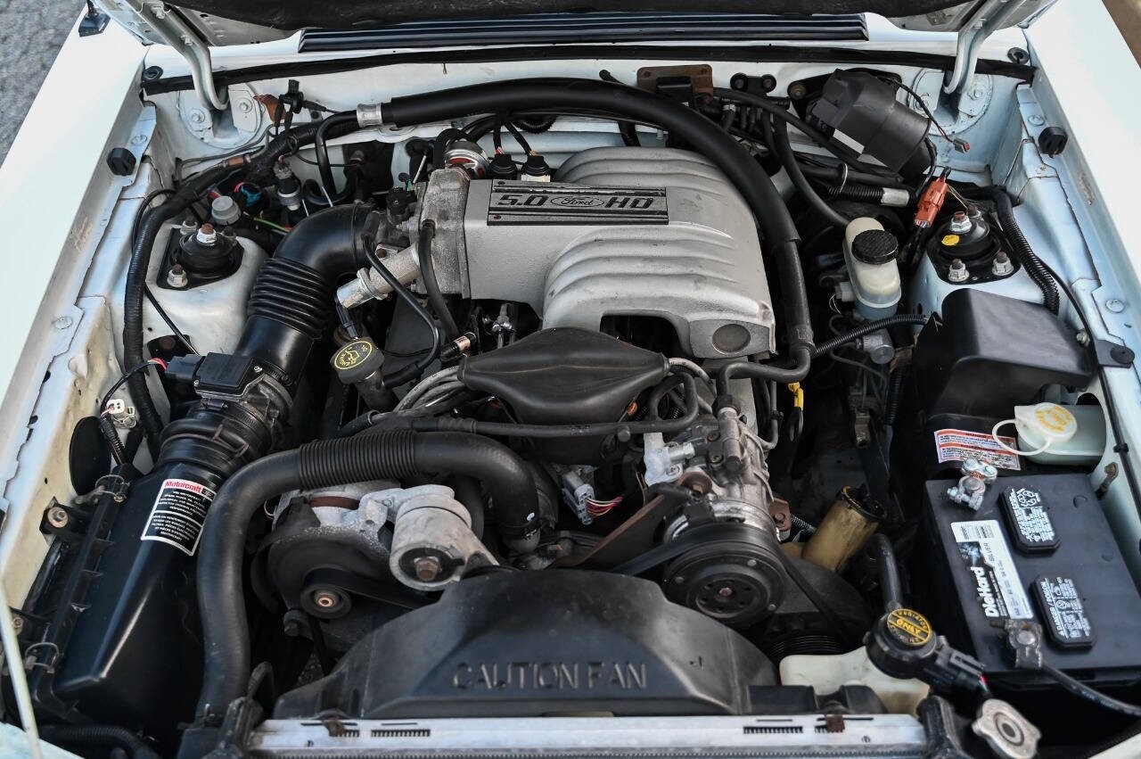 Ford-Mustang-1993-Convertible-2