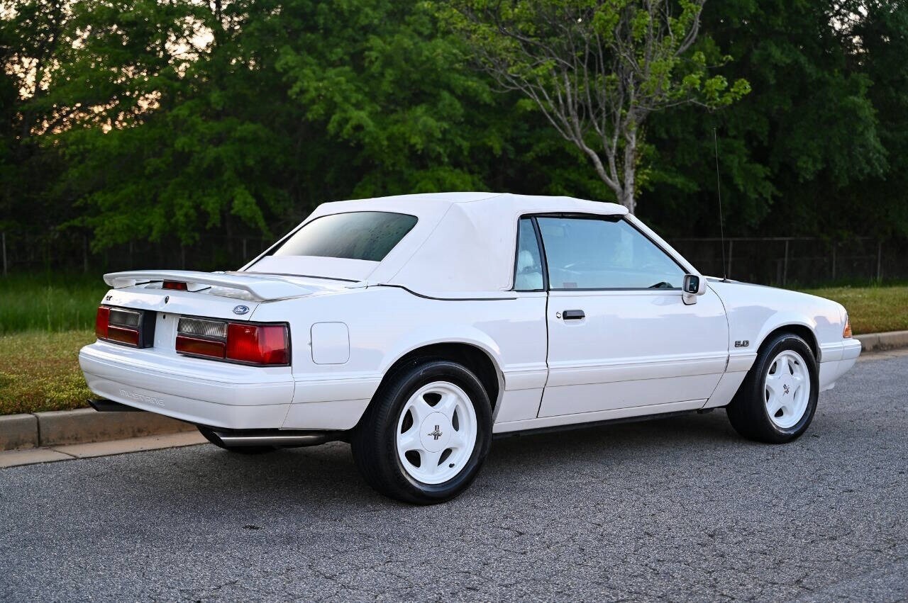 Ford-Mustang-1993-Convertible-22