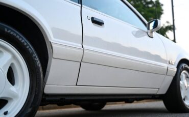 Ford-Mustang-1993-Convertible-25
