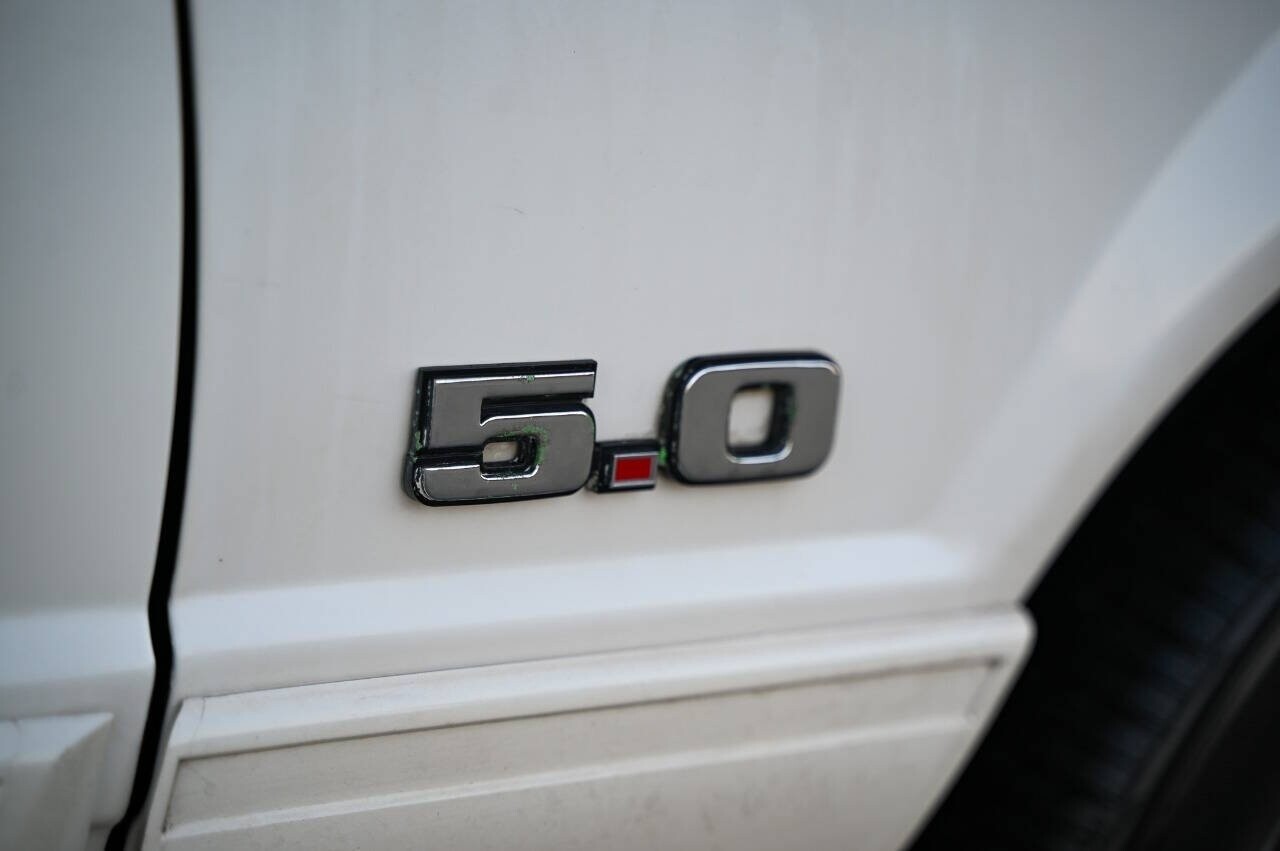 Ford-Mustang-1993-Convertible-26
