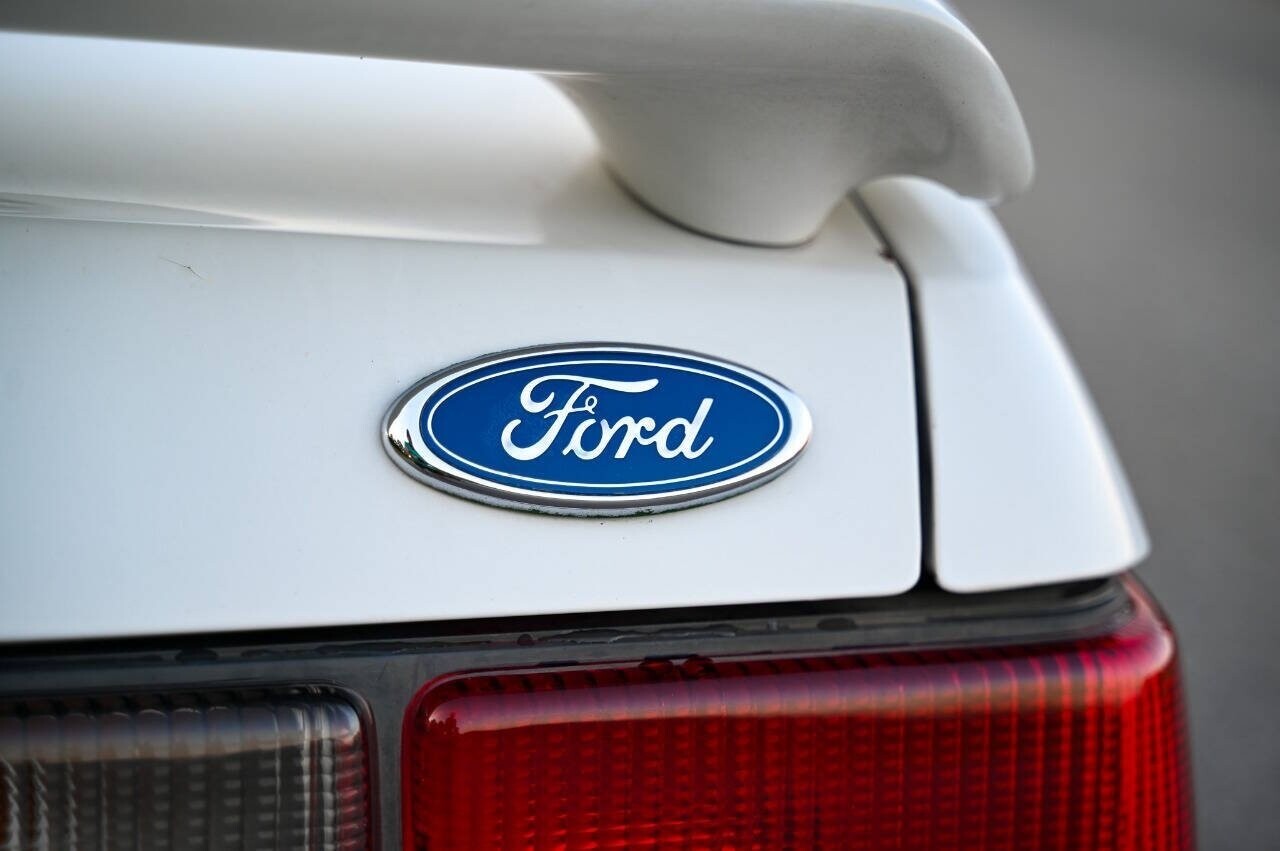Ford-Mustang-1993-Convertible-35