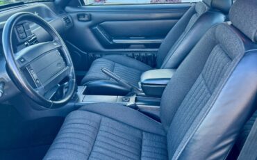 Ford-Mustang-1993-Coupe-20