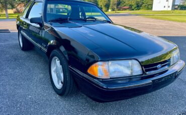 Ford-Mustang-1993-Coupe-4