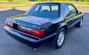 Ford-Mustang-1993-Coupe-6
