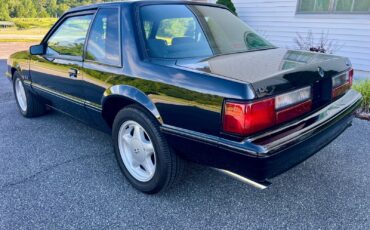 Ford-Mustang-1993-Coupe-8