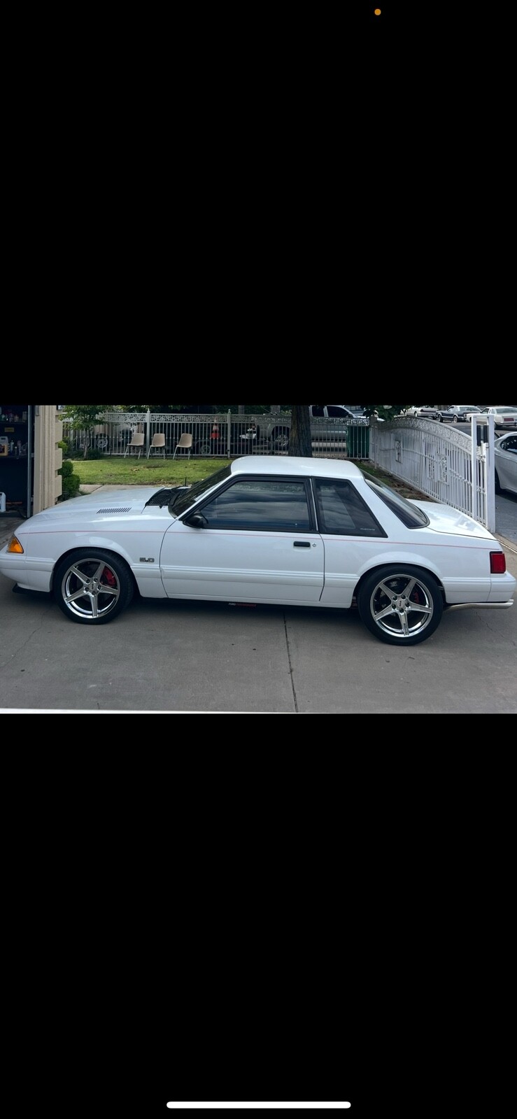 Ford-Mustang-1993-Sedan-12