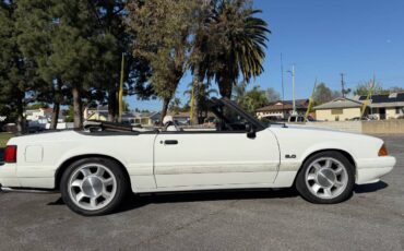 Ford-Mustang-1993-white-4