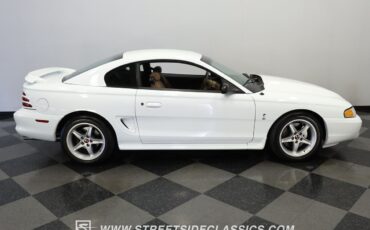 Ford-Mustang-1995-Coupe-12