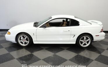 Ford-Mustang-1995-Coupe-2