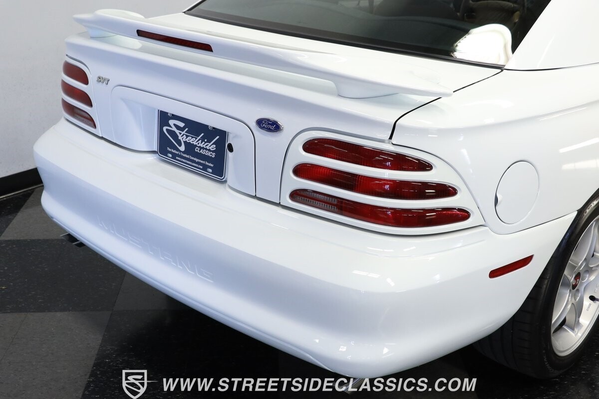 Ford-Mustang-1995-Coupe-24