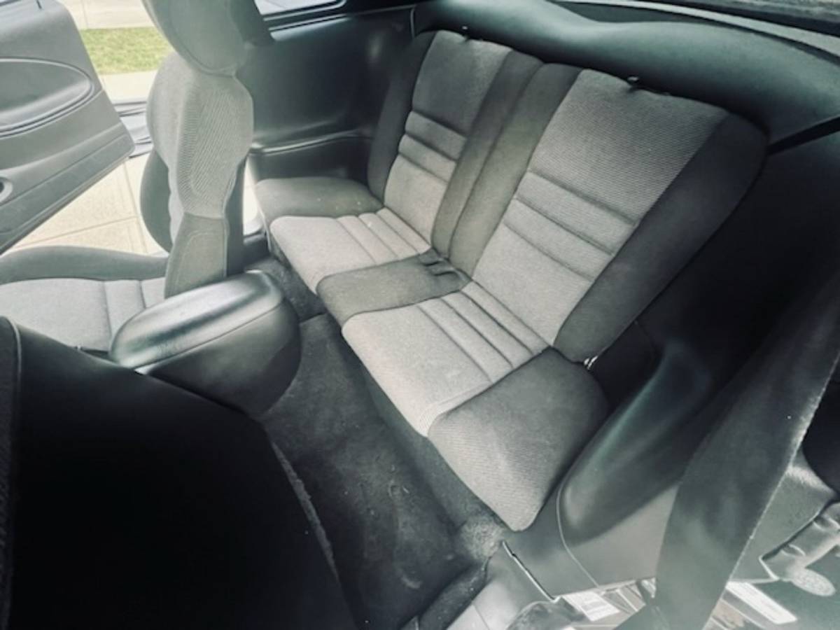 Ford-Mustang-1995-black-1