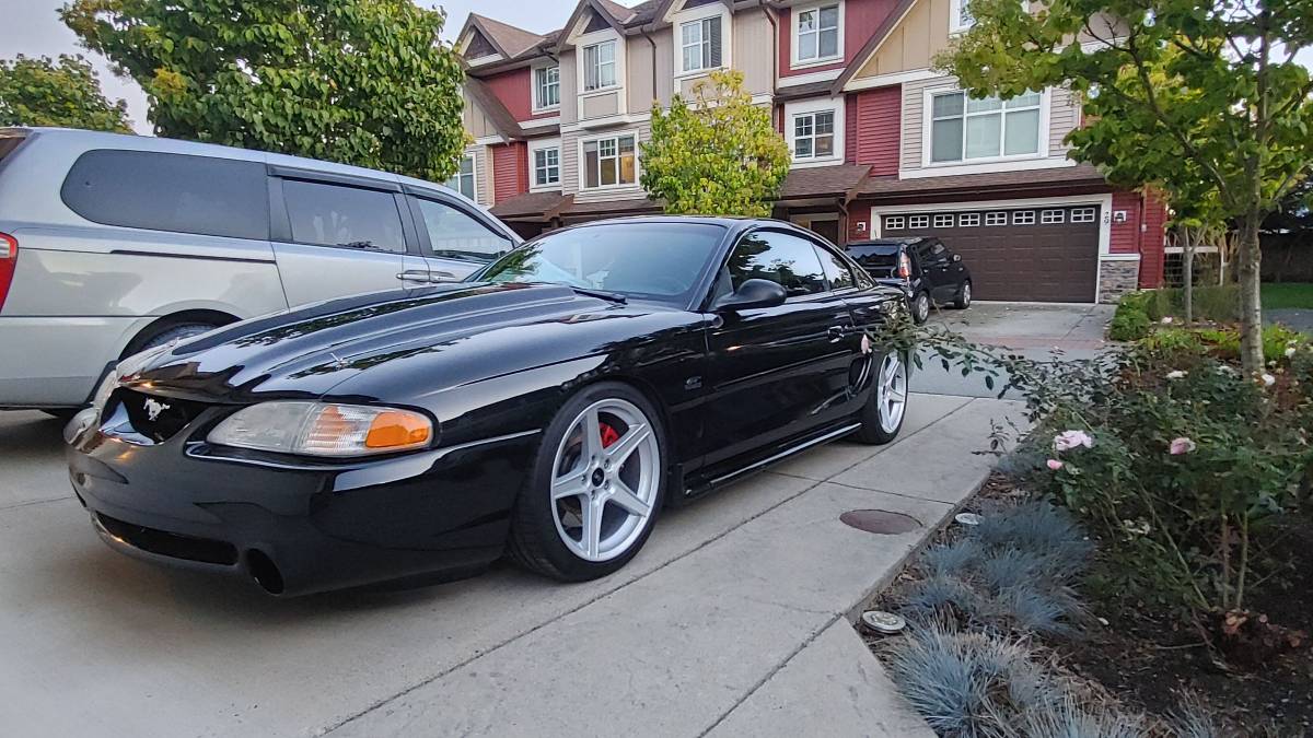 Ford-Mustang-1995-black-10
