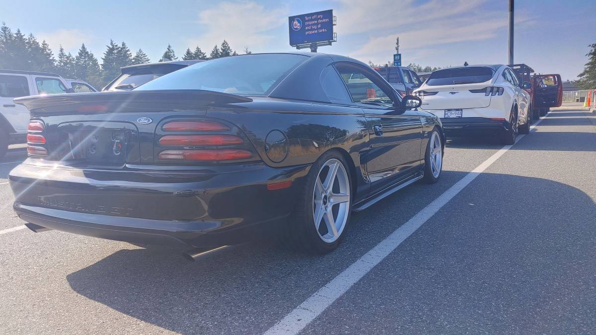 Ford-Mustang-1995-black-15