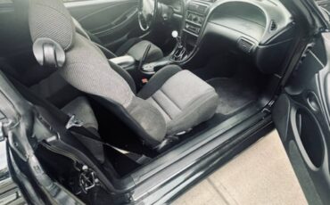 Ford-Mustang-1995-black-2
