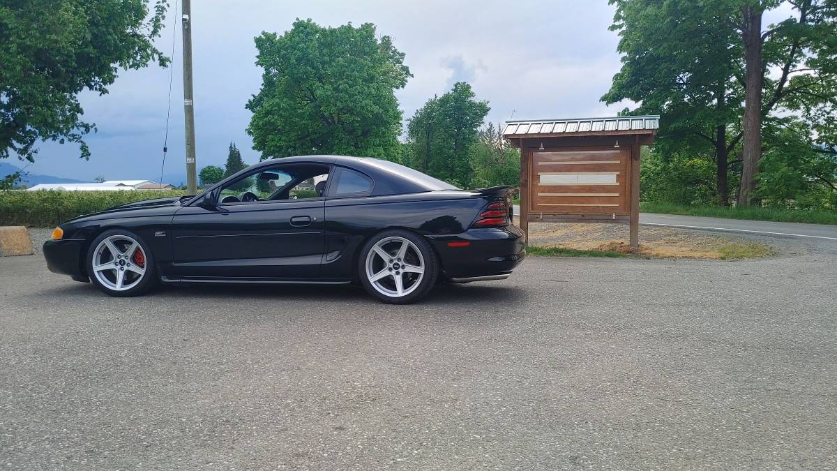 Ford-Mustang-1995-black-8