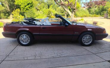 Ford-Mustang-5.0-convertible-1987-red-3