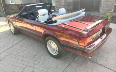 Ford-Mustang-5.0-convertible-1987-red-6