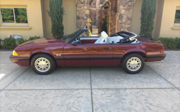Ford-Mustang-5.0-convertible-1987-red-7
