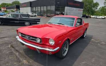 Ford-Mustang-Custom-Fastback-1965-Coupe-5
