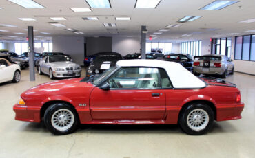 Ford-Mustang-GT-Convertible-1987-Convertible-12